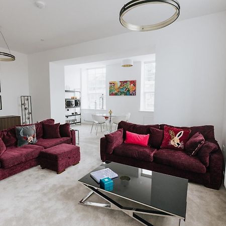 Bobbin Row - Grade 2 Listed Property With A Beautiful Design With Access To Leeds Лийдс Екстериор снимка