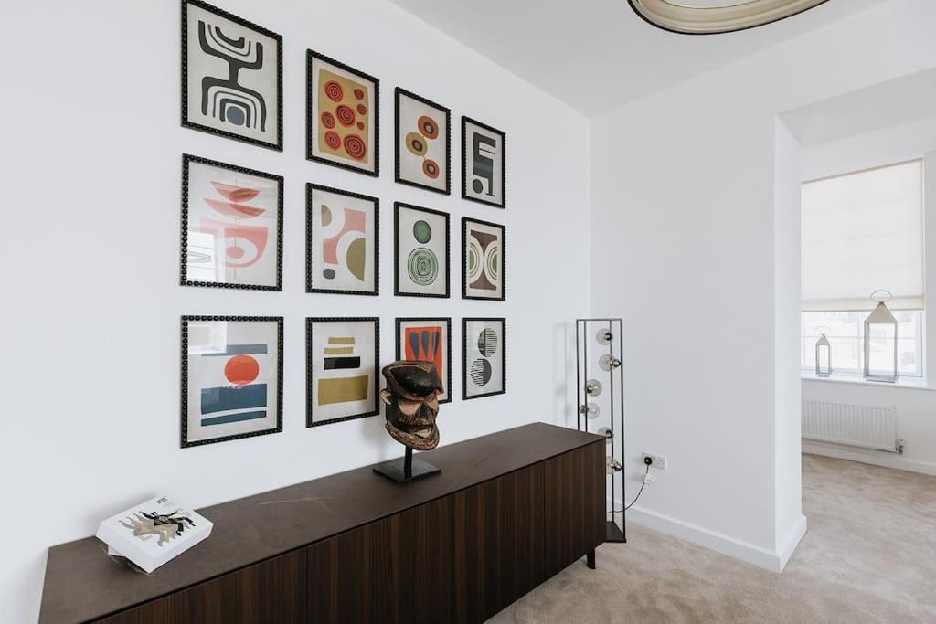 Bobbin Row - Grade 2 Listed Property With A Beautiful Design With Access To Leeds Лийдс Екстериор снимка